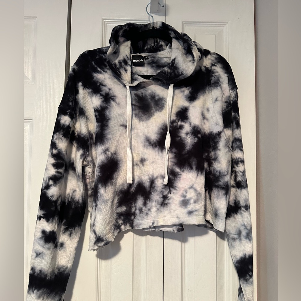Mono B Cropped Tie-dye Hoodie - medium